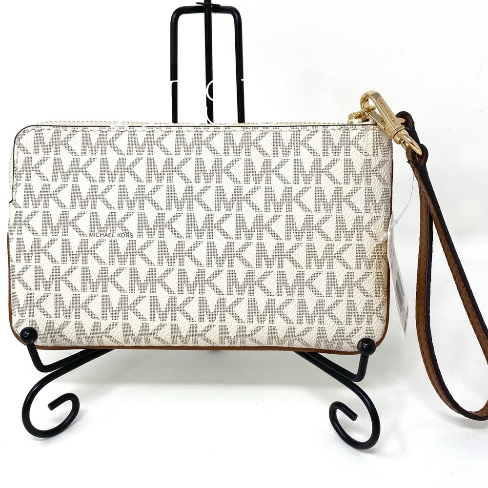 🎄 Santa’s Special 🎁 Michael Kors LG Wristlet Phone Case Clutch Vanilla - Picture 3 of 6